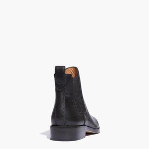 Madewell Ainsley Chelsea Boot, Black